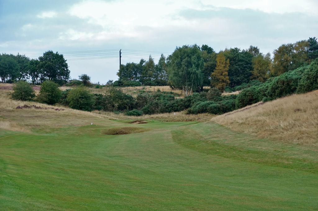 11th Hole at Hollinwell Home of Notts Golf Club (360 Yard Par 4)